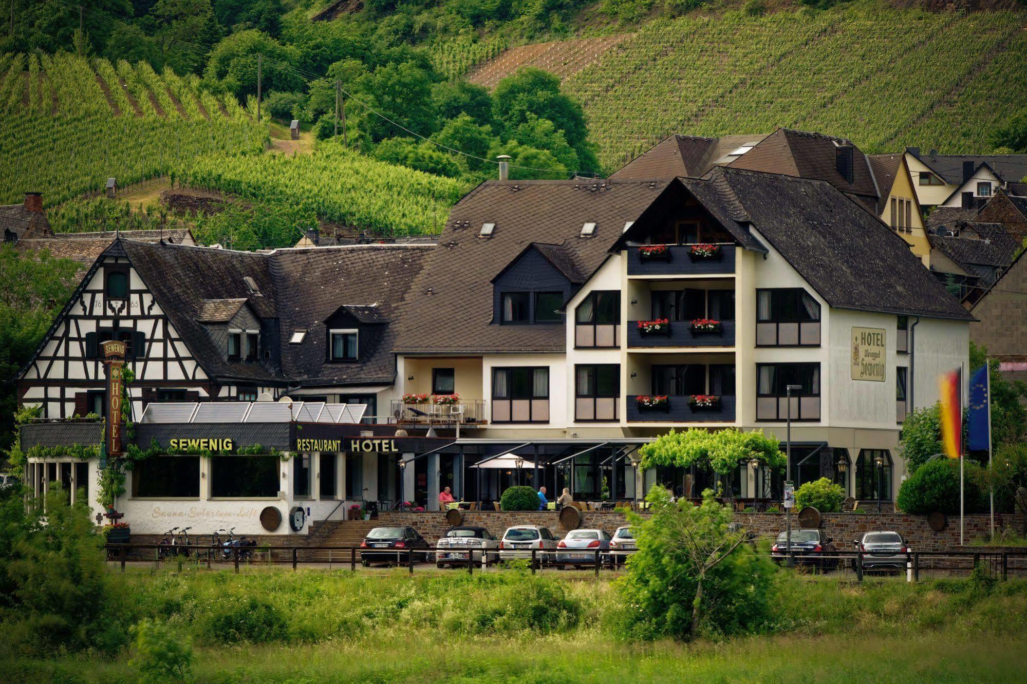 Hotel Sewenig Müden Екстериор снимка