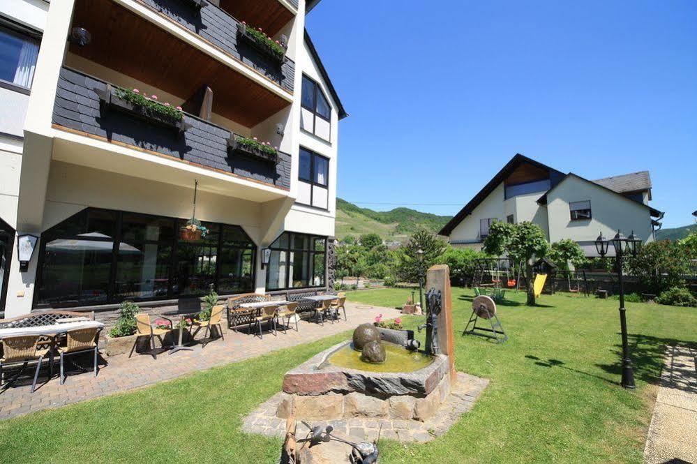 Hotel Sewenig Müden Екстериор снимка